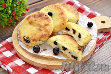 Сырники с изюмом в аэрогриле