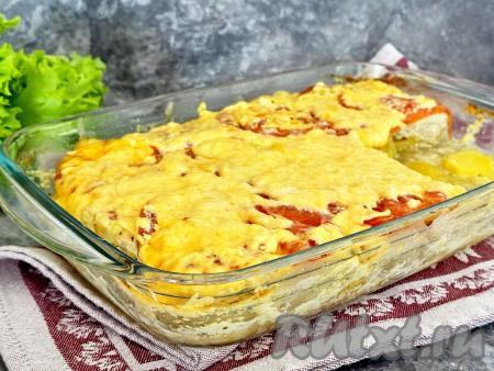 Готовить мясо по-французски из куриного фарша в духовке в течение 1 часа.