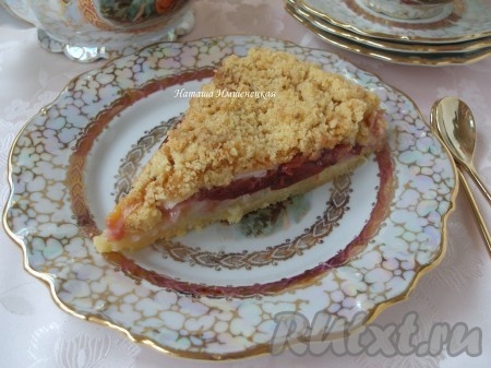 Сливово-персиковый пирог