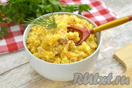 Кукурузная каша с тушёнкой