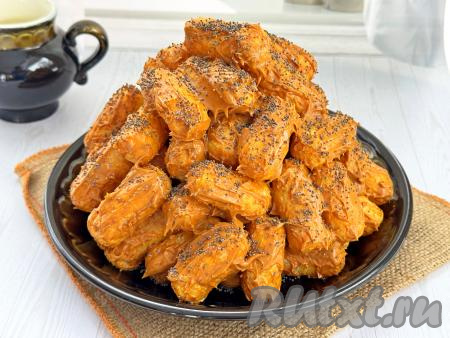 На следующий день перед подачей посыпать торт сверху маком.&nbsp;