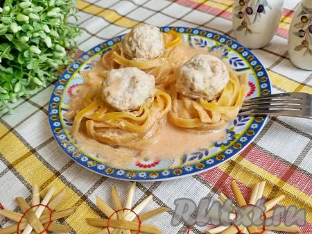 Макаронные гнёзда с фаршем в духовке