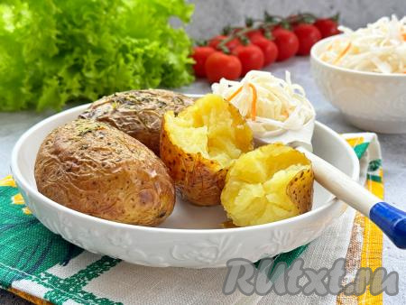 Картошка целиком в фольге в аэрогриле