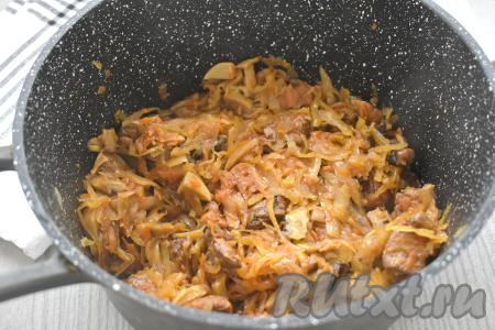 Убираем готовое блюдо с огня.