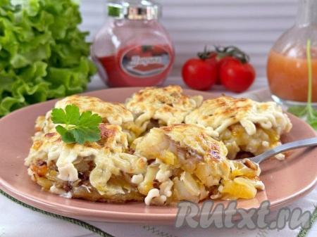 Сочное, вкусное, нежное филе минтая, тушёное с майонезом и луком на сковороде,&nbsp;- отличное блюдо для домашнего обеда или ужина, приготовление которого не потребует от вас много времени.&nbsp;