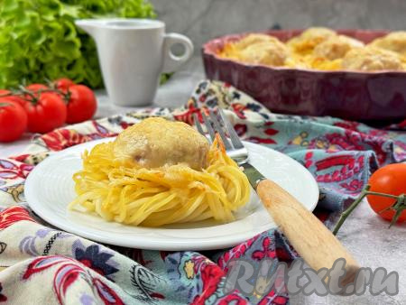 Гнёзда из спагетти с фаршем в духовке