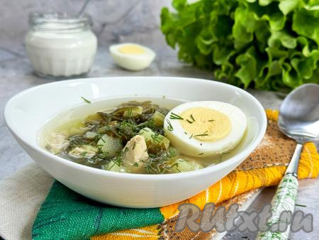 Суп с крапивой и ревенем