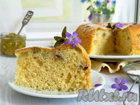 Шарлотка с ревенем в мультиварке