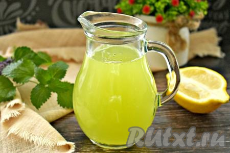 Домашний лимонад с мелиссой