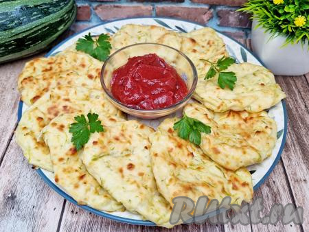 Кабачковые оладьи с творогом в духовке