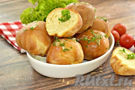 Пампушки с чесноком в аэрогриле