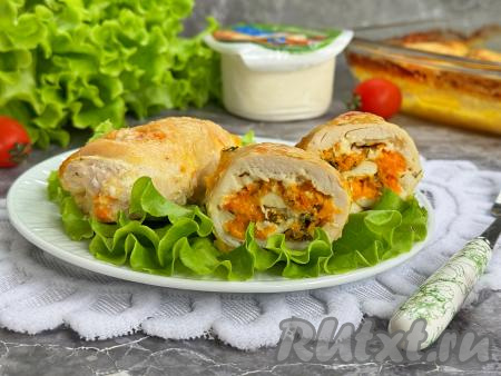 Куриные рулетики с морковью и сыром
