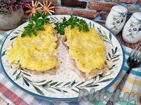 Отбивные из свинины в картофельной шубке в духовке