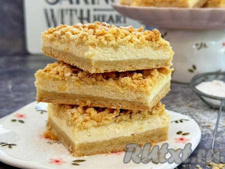 Вкусное, аппетитное венское печенье с нежной начинкой из творога подать к столу. Отличная выпечка к чаю, попробуйте!