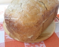 Ржаной хлеб с луком в хлебопечке
