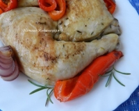 Курица, запечённая с тыквой в духовке