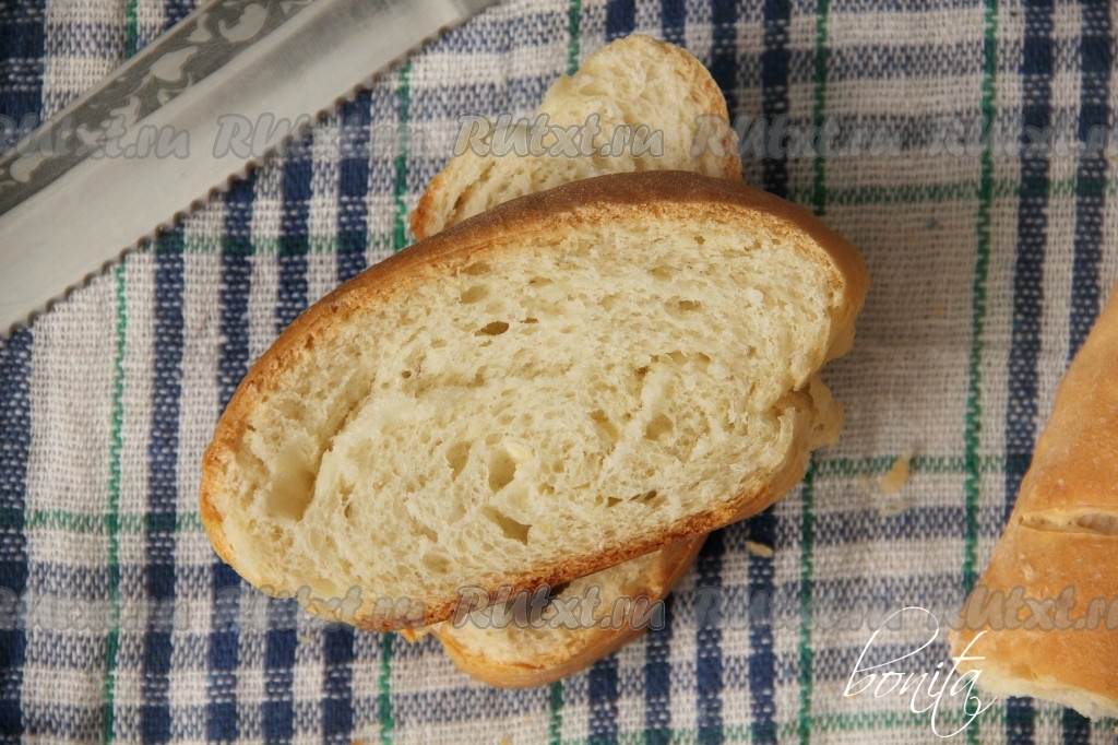Дрожжевой домашний хлеб в духовке