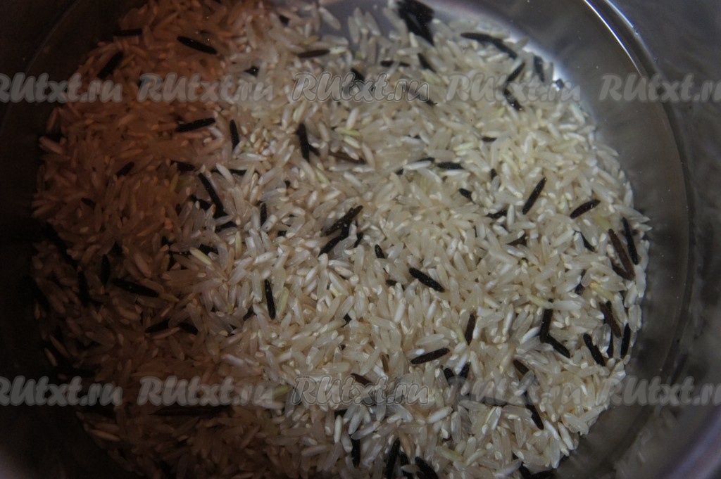 Дикий рис с копченой рыбой и зеленым горошком - Безглютеновые Рецепты