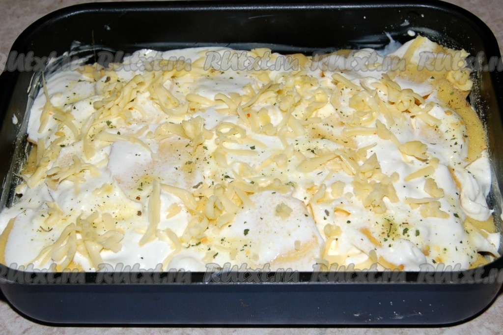 Курица с картошкой в сметане в духовке - пошаговый рецепт с фото