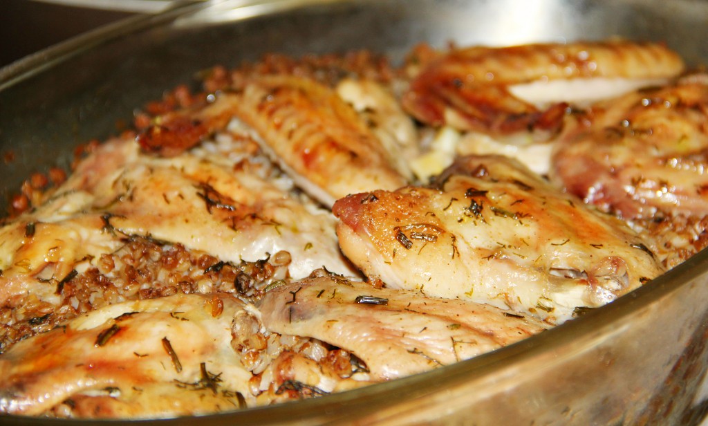 Готовим гречку с курицей в духовке - просто, вкусно, быстро