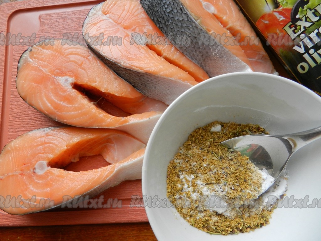 Как приготовить лосось в духовке: 15 шагов