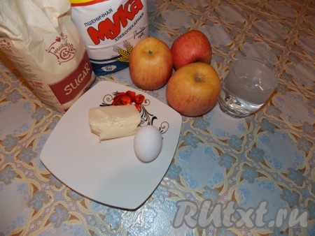 Ингредиенты для приготовления штруделя с яблоками