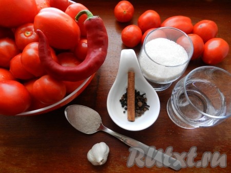 Ингредиенты для приготовления домашнего томатного кетчупа