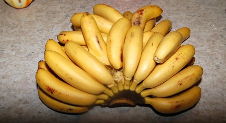 Приготовить бананы.