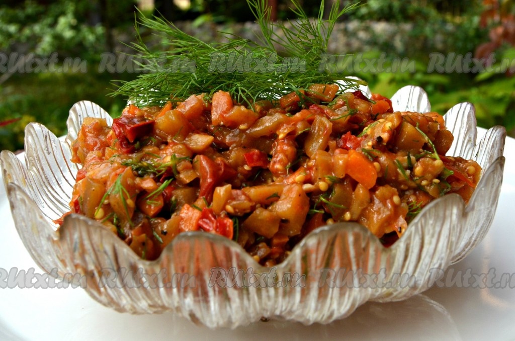 Салат Осенний с капустой и болгарским перцем на зиму
