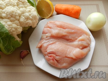 Ингредиенты для приготовления куриного филе с цветной капустой