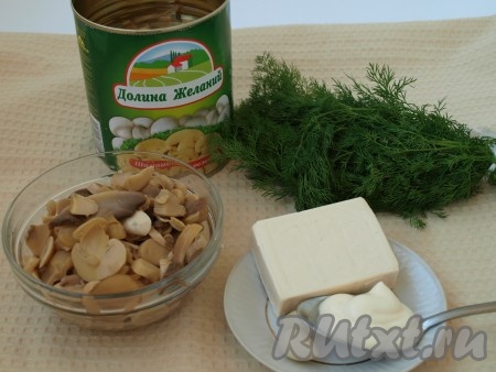 Ингредиенты для приготовления закуски из шампиньонов и сыра