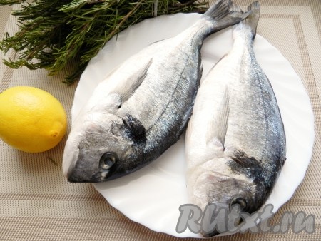Ингредиенты для приготовления рыбы, запеченной с лимоном