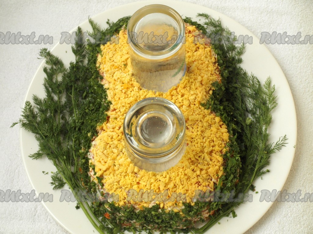 5 необычных, простых и вкусных рецептов салатов на 8 марта