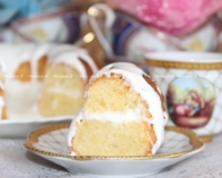Ванильный кекс-торт с воздушным сметанным кремом