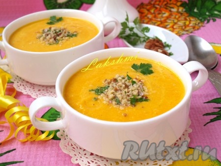 Морковно-ананасовый суп-пюре с карри