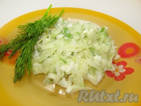 Салат с зеленой редькой 