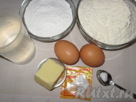 Ингредиенты для приготовления вафельных трубочек с масляным кремом