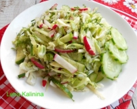 Вкусный салат из свежей капусты