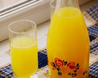 Сок из апельсинов и лимонов
