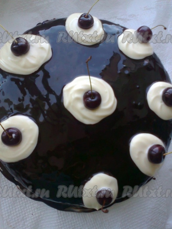 Торт Шоколадный Медовик с вишней 150 г