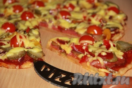 Пицца быстрого приготовления без дрожжей в духовке 