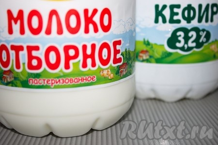 Ингредиенты для приготовления творога из молока и кефира
