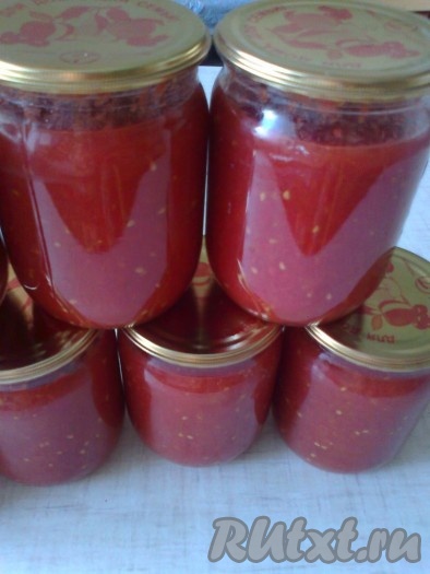 Простой рецепт томатного пюре на зиму