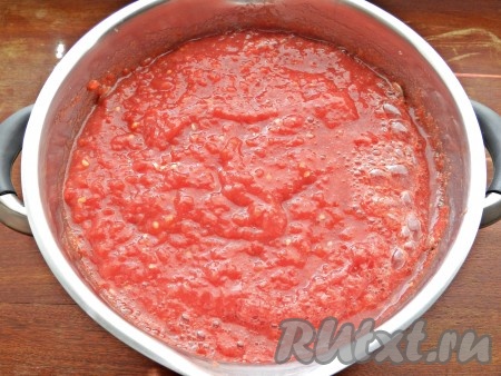 Получится около 3 литров томатного пюре.