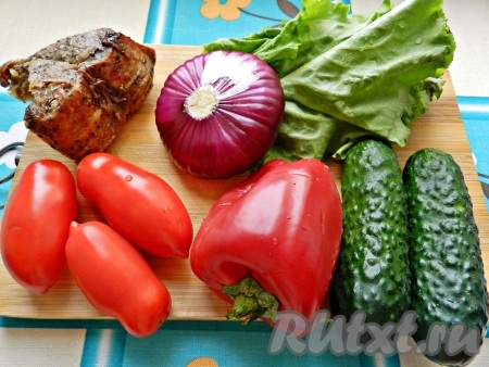 Ингредиенты для приготовления салата с говядиной и овощами