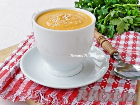 Суп-пюре, приготовленный из репы со сливками по этому рецепту, получается вкусным, полезным и очень аппетитным. Всем советую сварить такой овощной крем-суп для себя и своих близких!