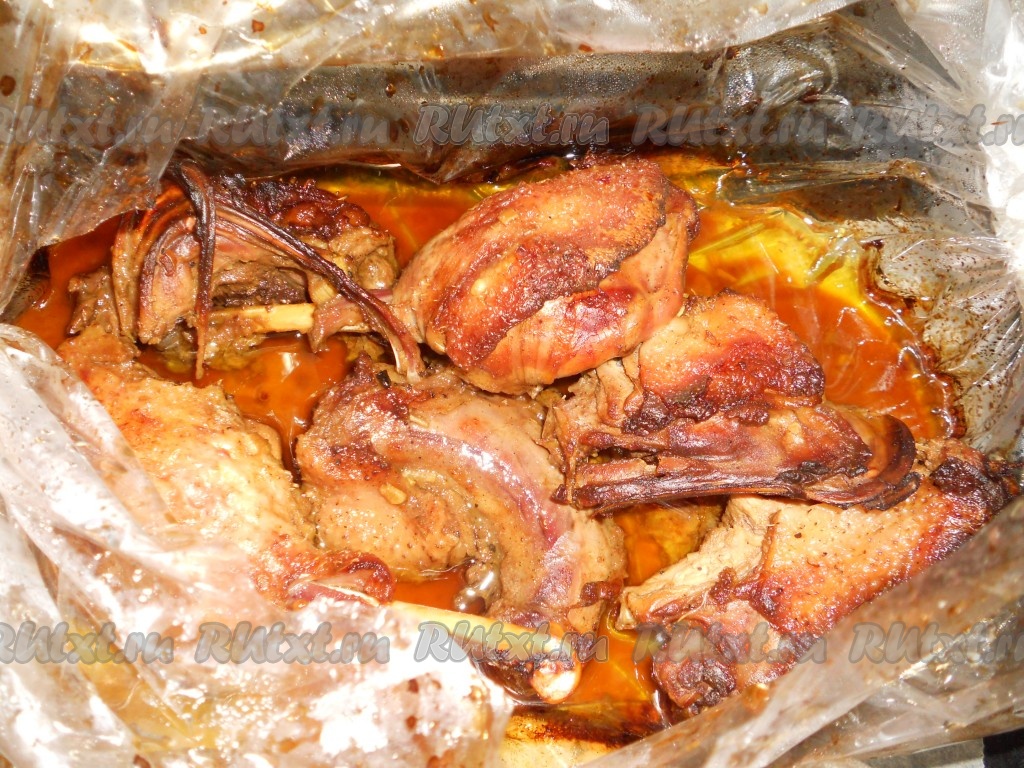 Утка в фольге кусочками с картошкой в духовке - вкусный рецепт сочной и мягкой утки
