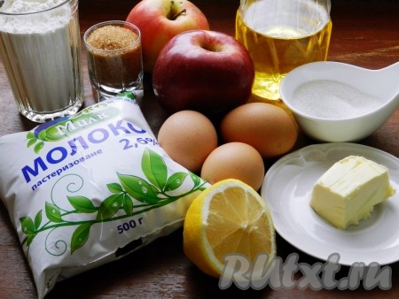 Ингредиенты для приготовления блинов с яблочной начинкой