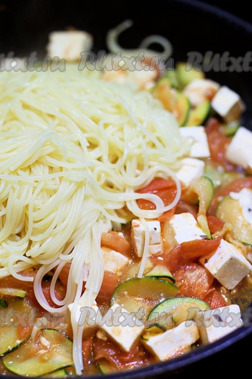 Паста с овощами и сыром фета: 5 фото в рецепте