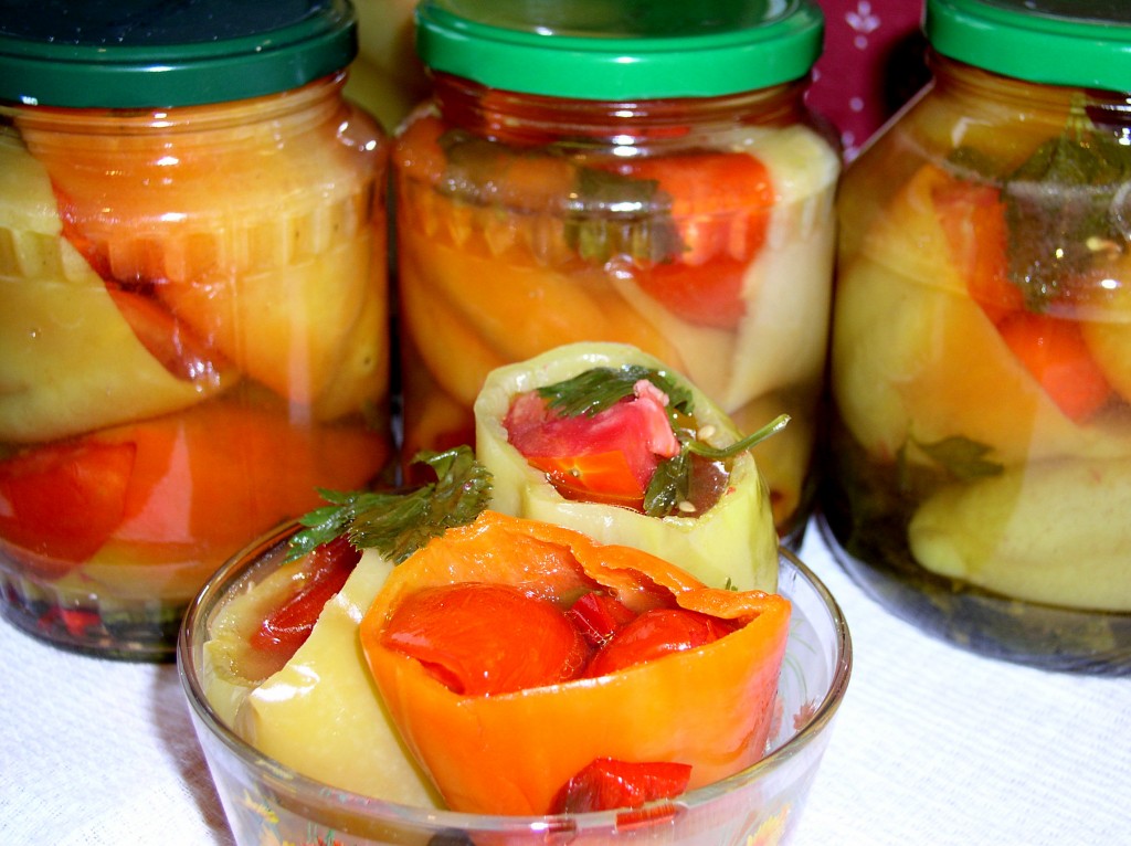 Фаршированный перец с помидорами и сыром в духовке – пошаговый рецепт приготовления с фото
